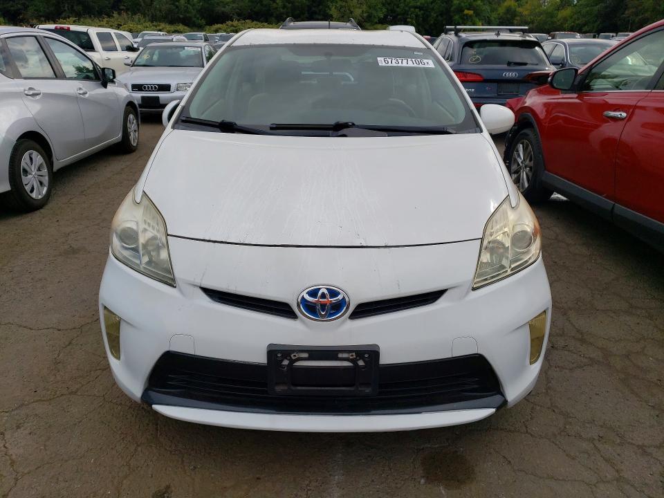 Photo 5 from auction – 2012 TOYOTA PRIUS with VIN JTDKN3DU5C5517679