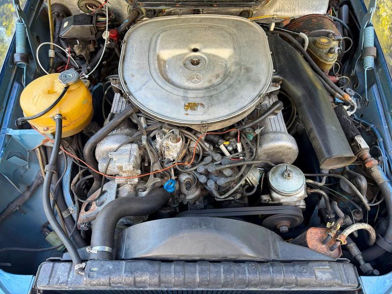 Photo 7 from auction – 1981 MERCEDES-BENZ 380 with VIN WDBBA45A7BB007242