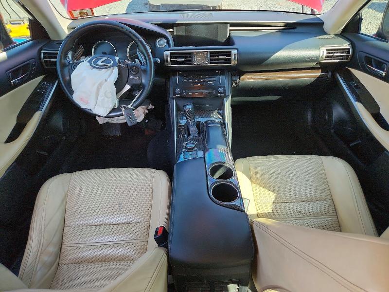 Photo 8 from auction – 2014 LEXUS IS with VIN JTHCF1D27E5007260