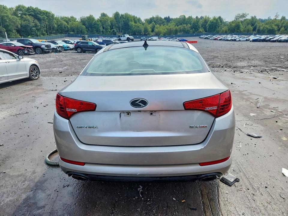 Photo 6 from auction – 2013 KIA OPTIMA with VIN 5XXGN4A78DG223412