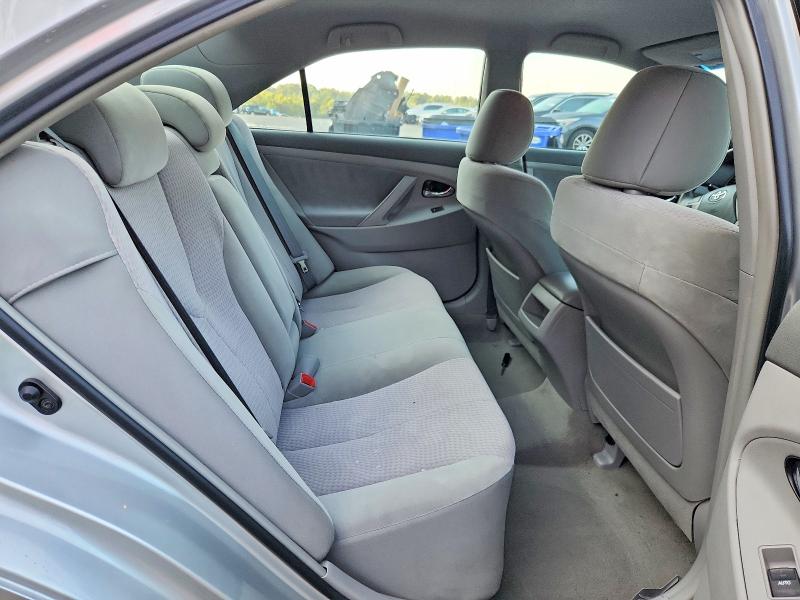 Photo 10 from auction – 2011 TOYOTA CAMRY with VIN 4T1BF3EK9BU720424