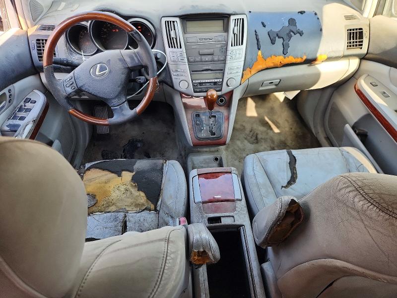 Zdjęcie 8 z aukcji – 2004 LEXUS RX z VIN JTJGA31UX40026073