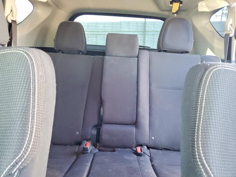 Photo 10 from auction – 2017 TOYOTA RAV4 with VIN JTMWFREV9HJ116109