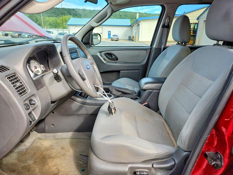 Photo 7 from auction – 2006 FORD ESCAPE with VIN 1FMYU93176KC95476