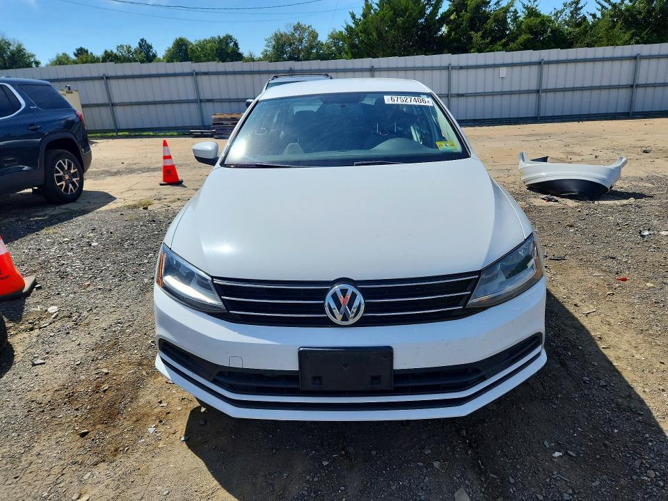 Photo 5 from auction – 2017 VOLKSWAGEN JETTA with VIN 3VW2B7AJ1HM314166