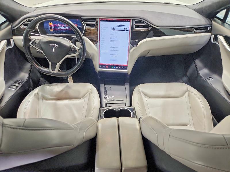 Photo 8 from auction – 2016 TESLA MODEL S with VIN 5YJSA1E21GF139782