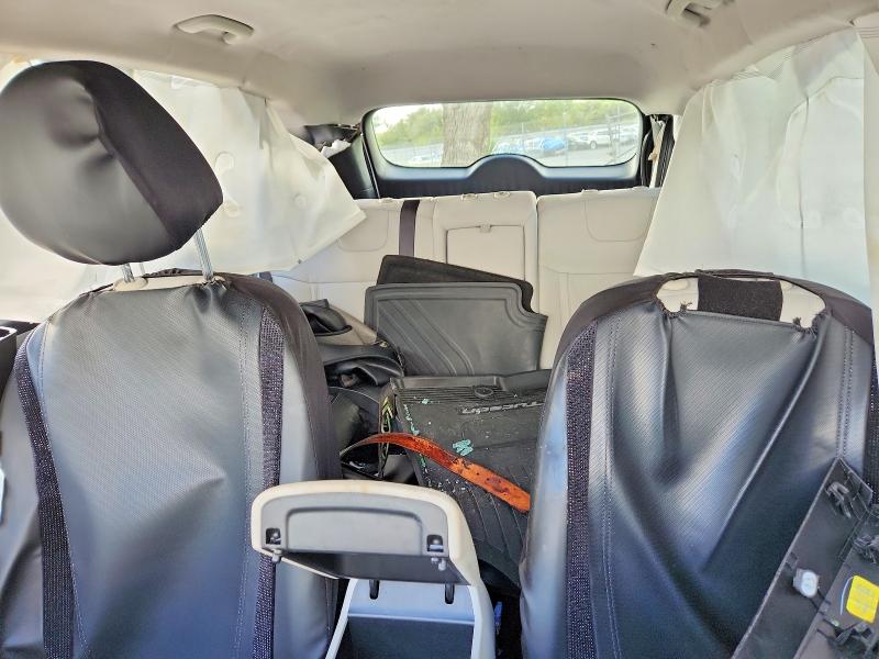 Снимка 10 от търг – 2025 HYUNDAI TUCSON с VIN 5NMJA3DE4SH512386
