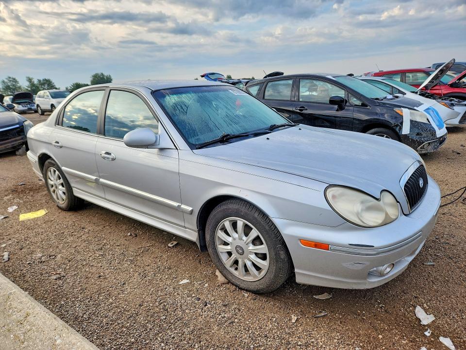 Photo 4 from auction – 2003 HYUNDAI SONATA with VIN KMHWF35H53A869728