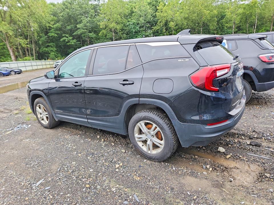 Photo 2 from auction – 2022 GMC TERRAIN with VIN 3GKALTEV8NL176567