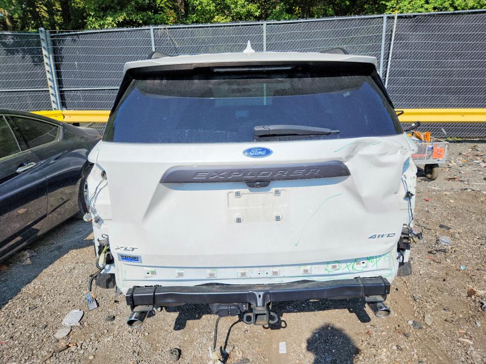 صورة رقم 6 من المزاد - 2023 FORD EXPLORER مع VIN 1FMSK8DHXPGB30009