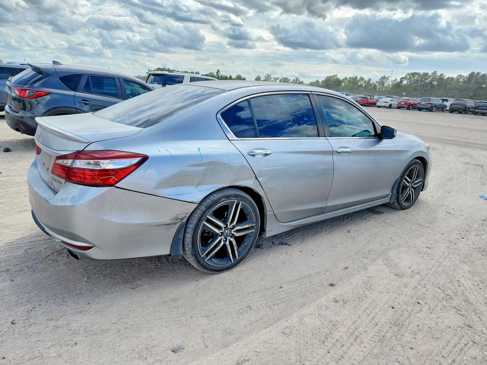 Photo 3 from auction – 2016 HONDA ACCORD with VIN 1HGCR2F53GA091644