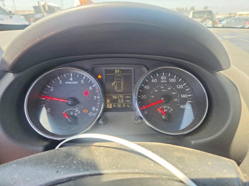 Photo 9 from auction – 2013 NISSAN ROGUE with VIN JN8AS5MT8DW554264