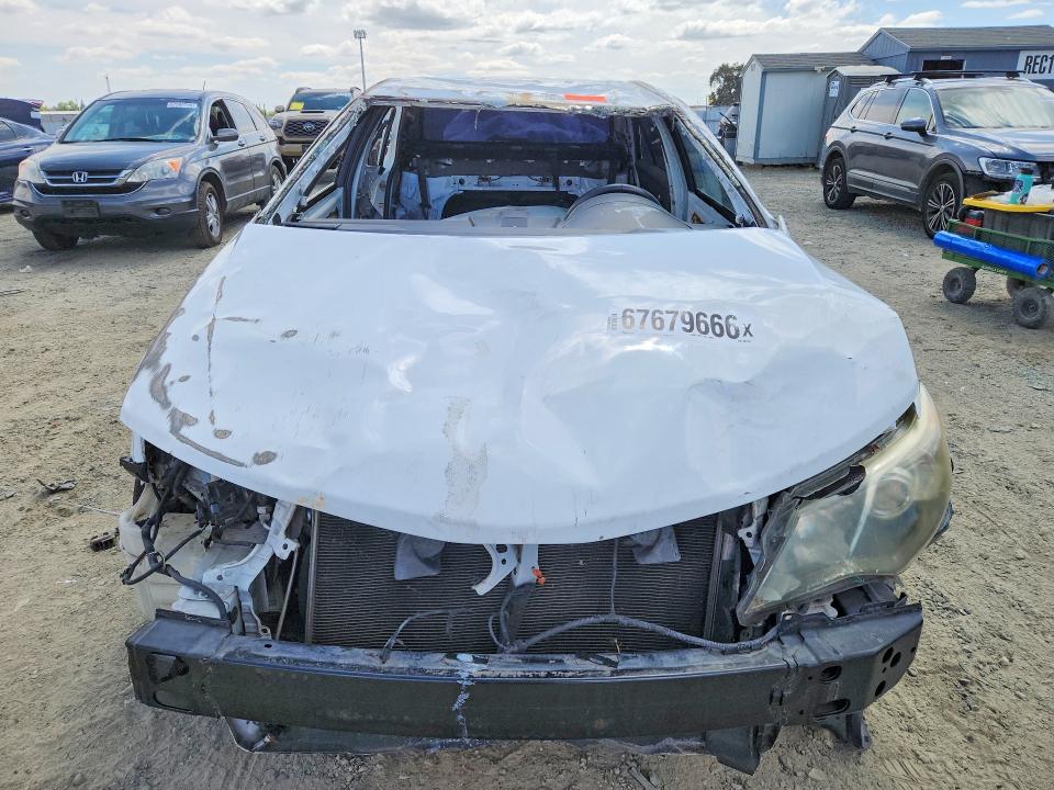 Photo 5 from auction – 2014 TOYOTA CAMRY with VIN 4T1BF1FK1EU387353