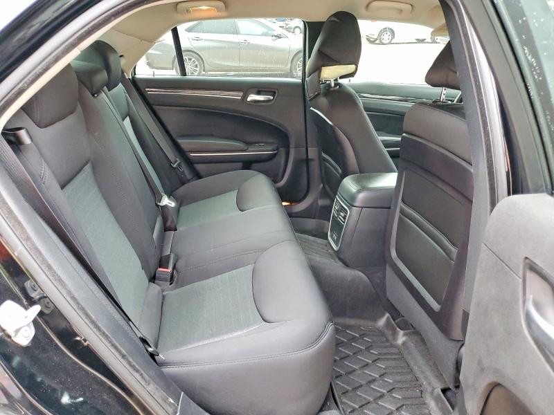 Zdjęcie 10 z aukcji – 2019 CHRYSLER 300 z VIN 2C3CCAAG0KH746103