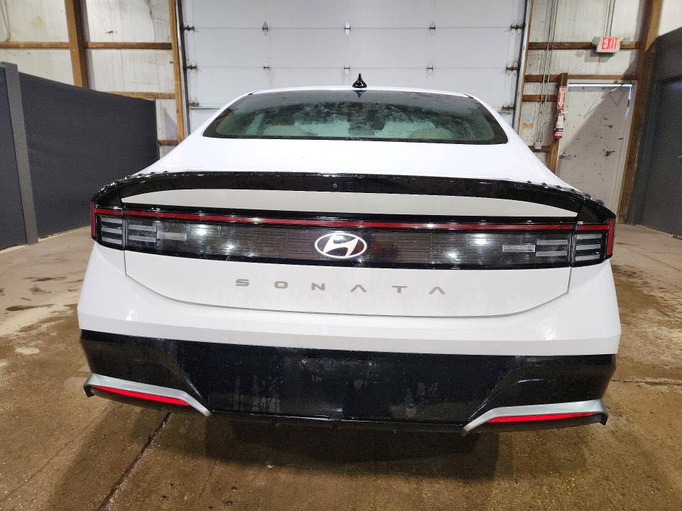 Photo 6 from auction – 2024 HYUNDAI SONATA with VIN KMHL64JA5RA383687