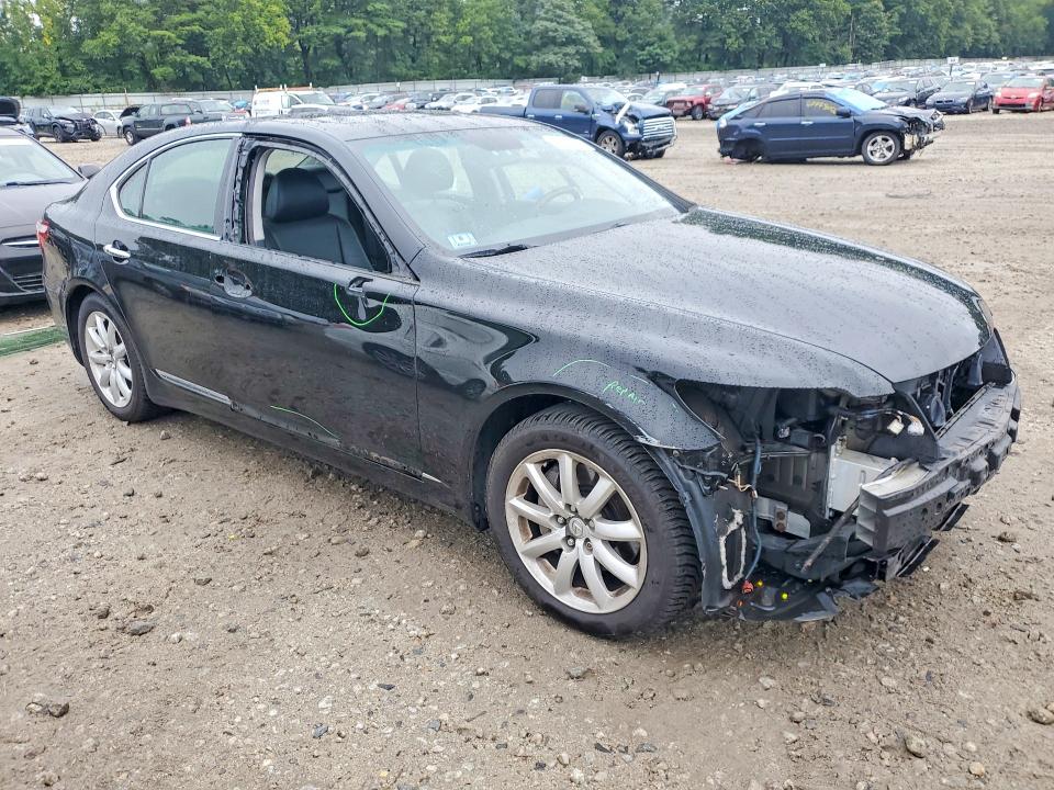 Photo 4 from auction – 2007 LEXUS LS with VIN JTHBL46F375036344