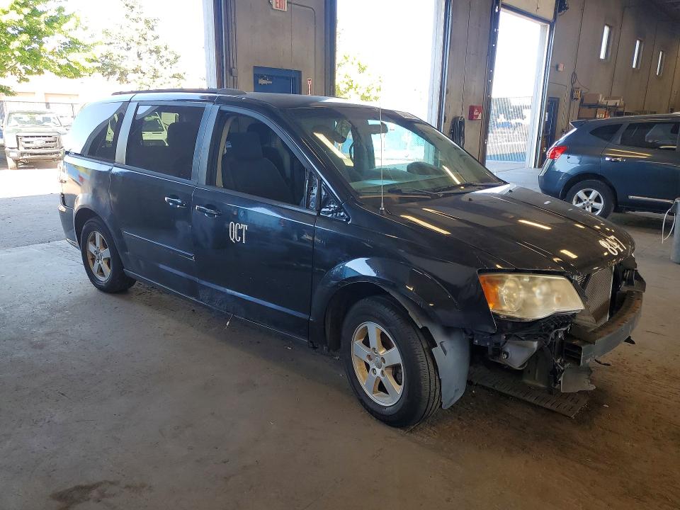 Photo 4 from auction – 2013 DODGE GRAND CARAVAN with VIN 2C4RDGCG7DR523847