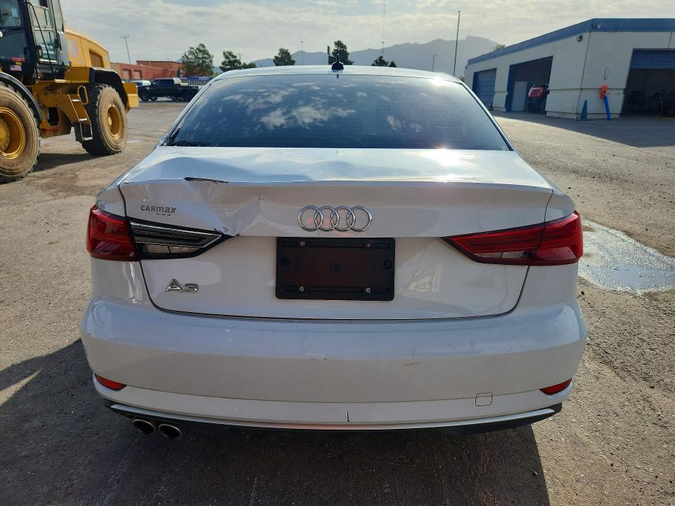 Photo 6 from auction – 2019 AUDI A3 with VIN WAUAUGFF2K1012304