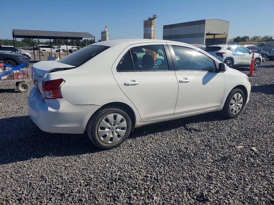 Photo 3 from auction – 2012 TOYOTA YARIS with VIN JTDBT4K38CL018747