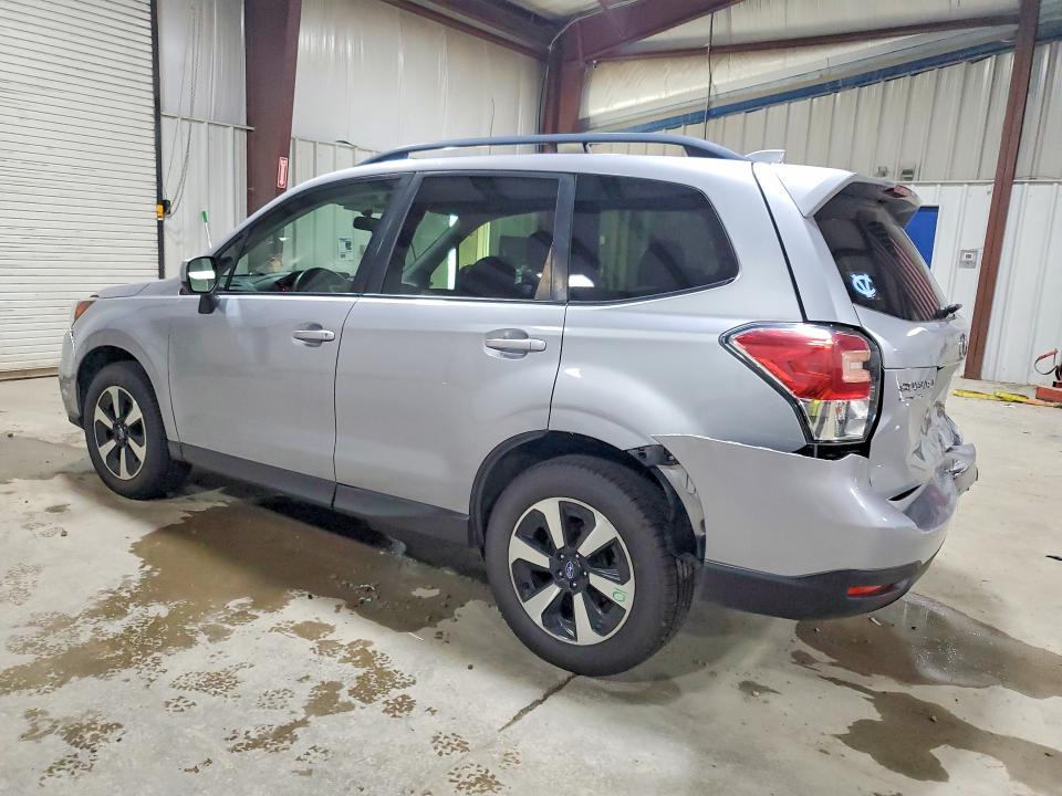 صورة رقم 2 من المزاد - 2017 SUBARU FORESTER مع VIN JF2SJAECXHH539545