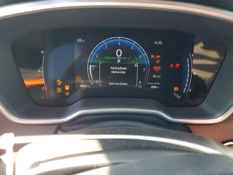 Снимка 9 от търг – 2024 TOYOTA COROLLA с VIN JTNC4MBE2R3229840