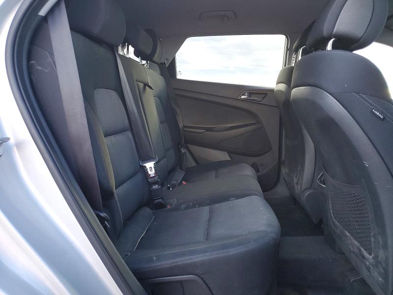 Photo 11 from auction – 2016 HYUNDAI TUCSON with VIN KM8J3CA23GU066926