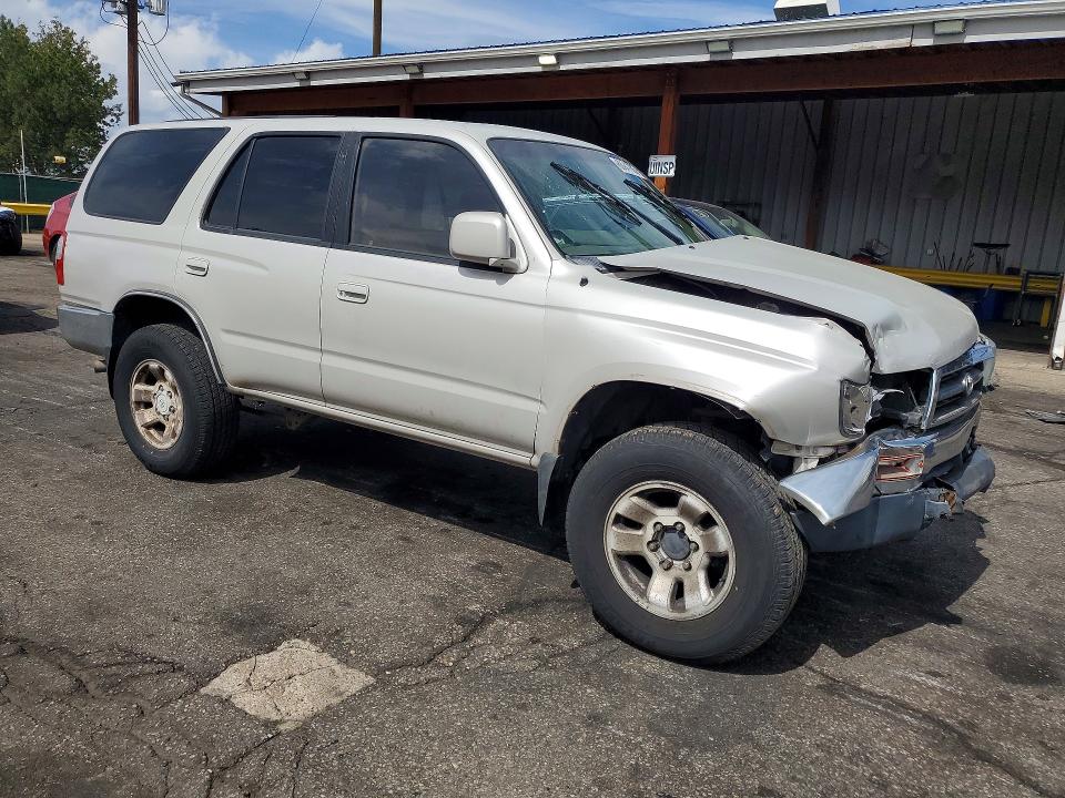 Снимка 4 от търг – 1998 TOYOTA 4RUNNER с VIN JT3HN86R6W0191039