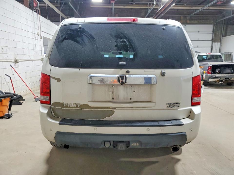 Снимка 6 от търг – 2011 HONDA PILOT с VIN 5FNYF4H92BB061107