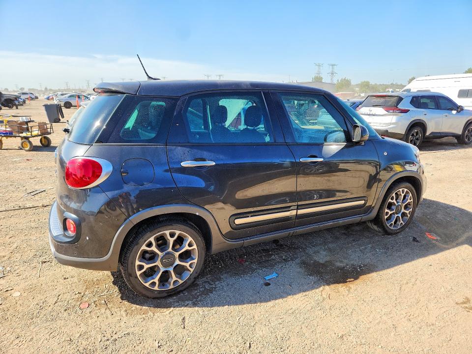 Zdjęcie 3 z aukcji – 2014 FIAT 500L z VIN ZFBCFADHXEZ019405