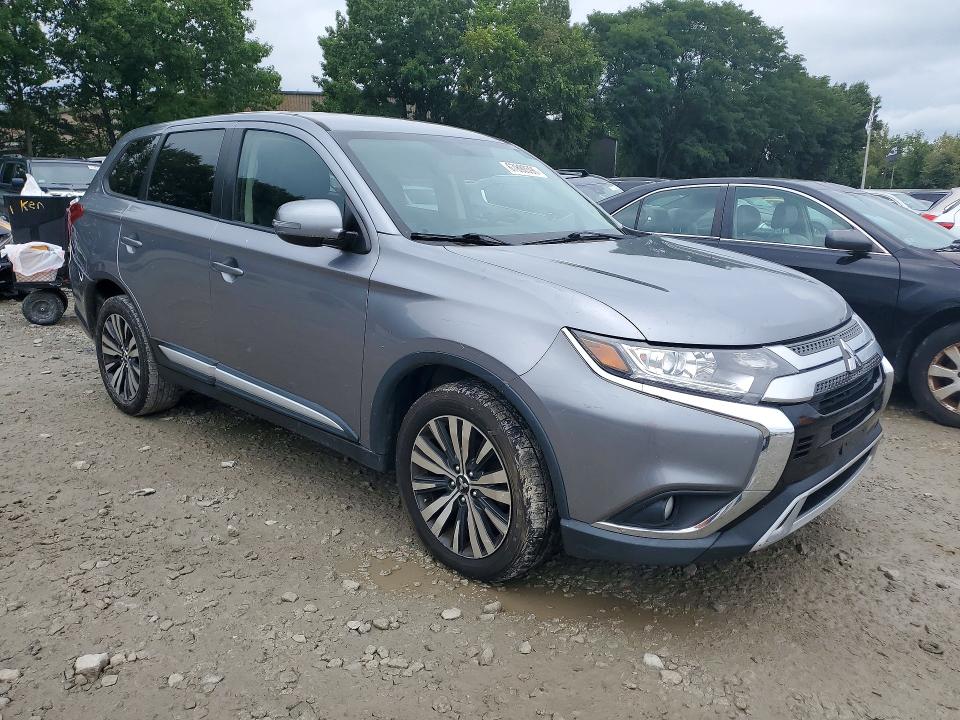 Photo 4 from auction – 2019 MITSUBISHI OUTLANDER with VIN JA4AZ3A36KZ043447