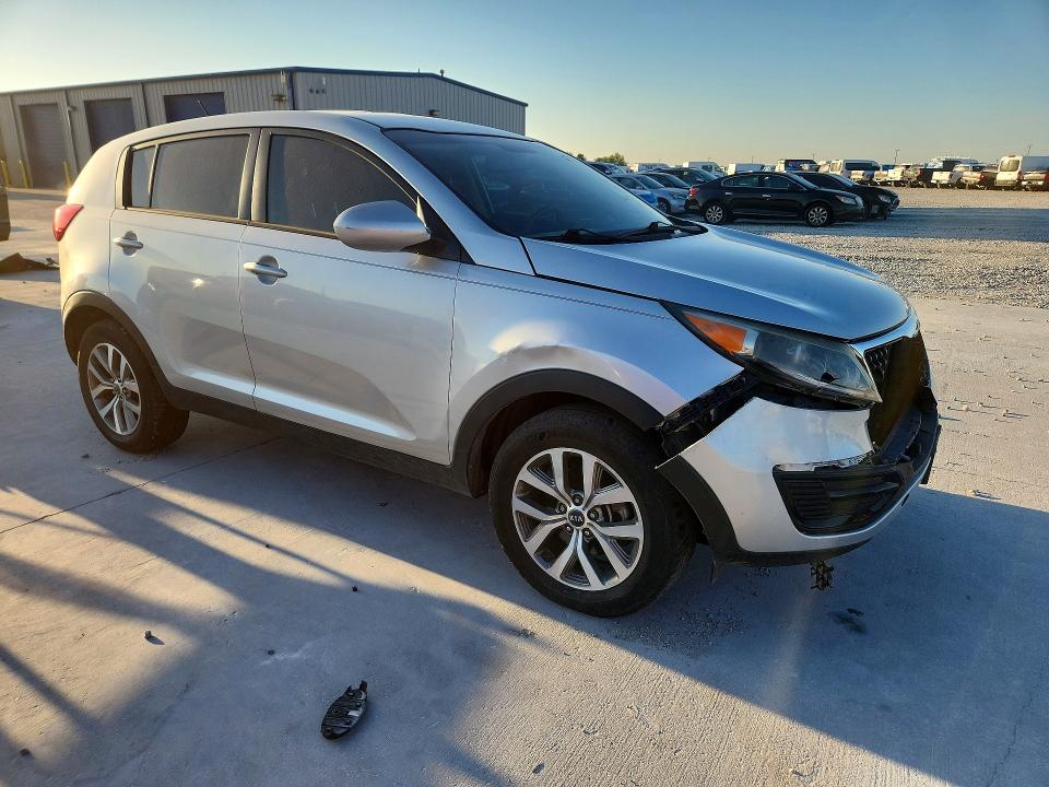 Zdjęcie 4 z aukcji – 2015 KIA SPORTAGE z VIN KNDPB3AC1F7721883