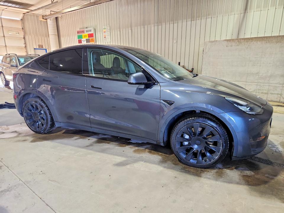 صورة رقم 4 من المزاد - 2022 TESLA MODEL Y مع VIN 7SAYGDEE2NF317185