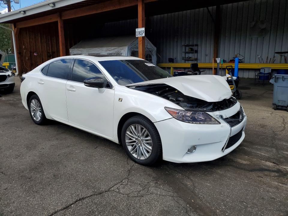 Photo 4 from auction – 2015 LEXUS ES with VIN JTHBK1GG1F2210744