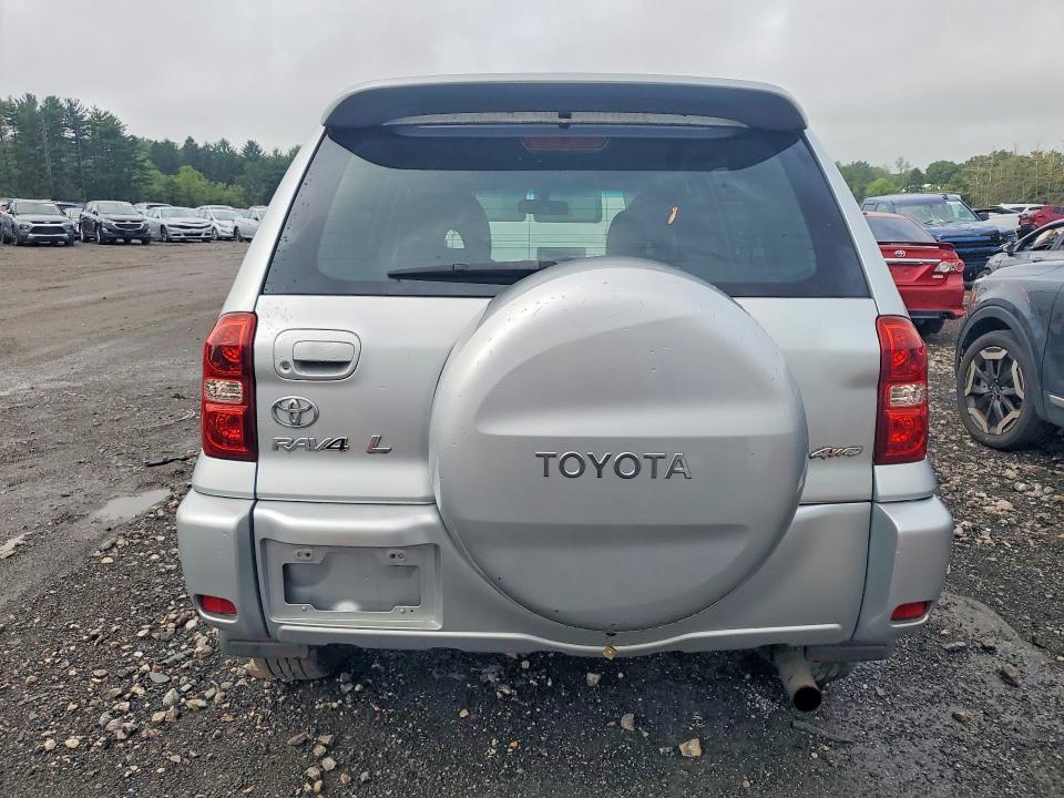 Photo 6 from auction – 2005 TOYOTA RAV4 with VIN JTEHD20VX50051765