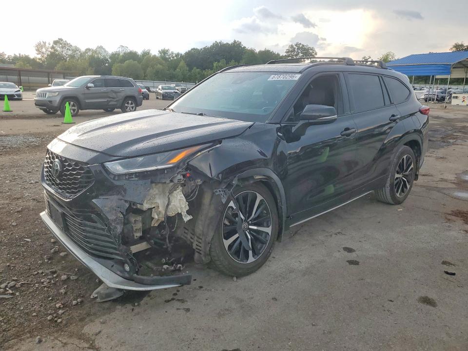 2021 TOYOTA HIGHLANDER - Търг №67870296