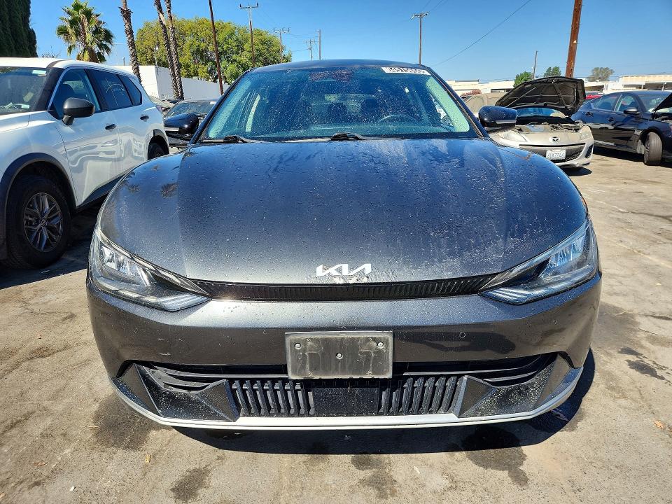 Photo 5 from auction – 2023 KIA EV6 with VIN KNDC34LA5P5602437