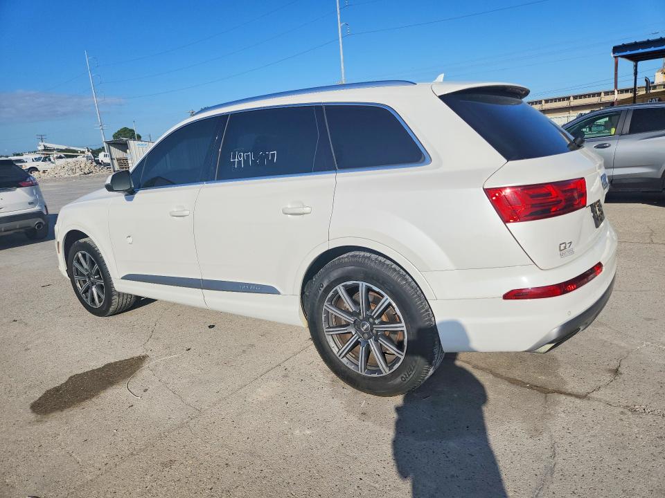 Photo 2 from auction – 2017 AUDI Q7 with VIN WA1LAAF70HD015374