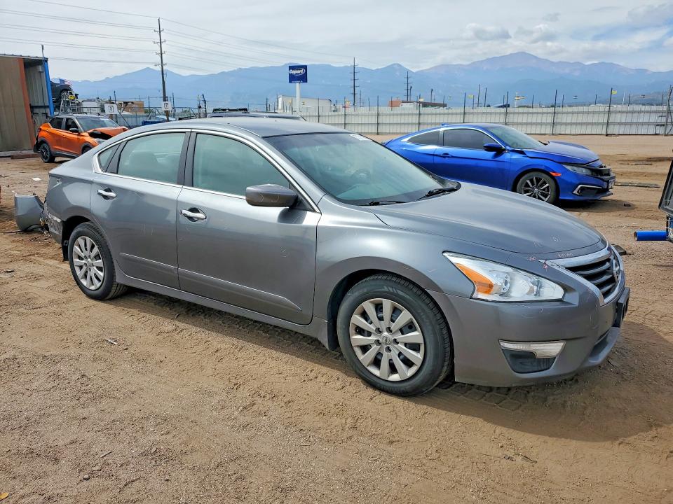 Photo 4 from auction – 2015 NISSAN ALTIMA with VIN 1N4AL3AP2FC124566