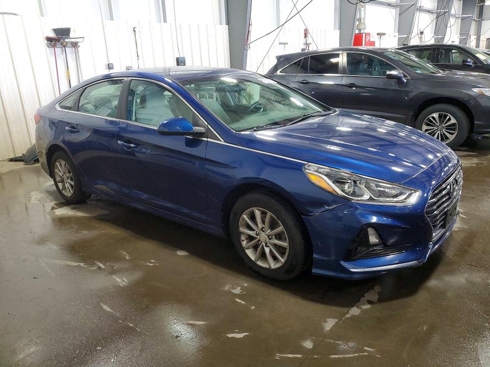 Photo 4 from auction – 2018 HYUNDAI SONATA with VIN 5NPE24AF1JH719773