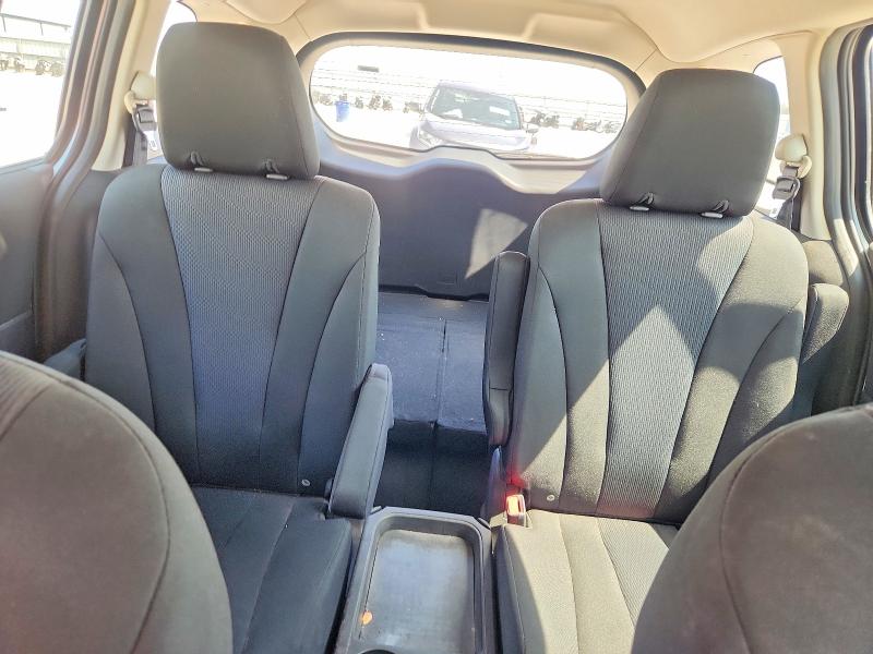 Фото 10 с аукциона – 2013 MAZDA 5 с VIN JM1CW2CL1D0160326