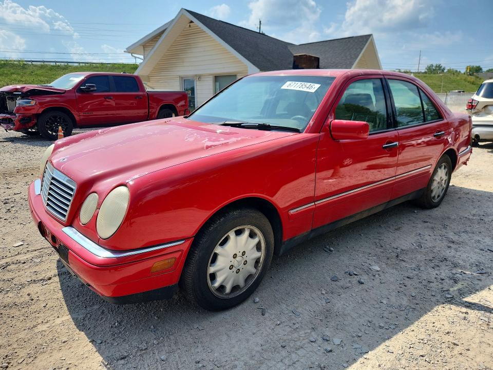 1999 MERCEDES-BENZ E - Търг №67178546