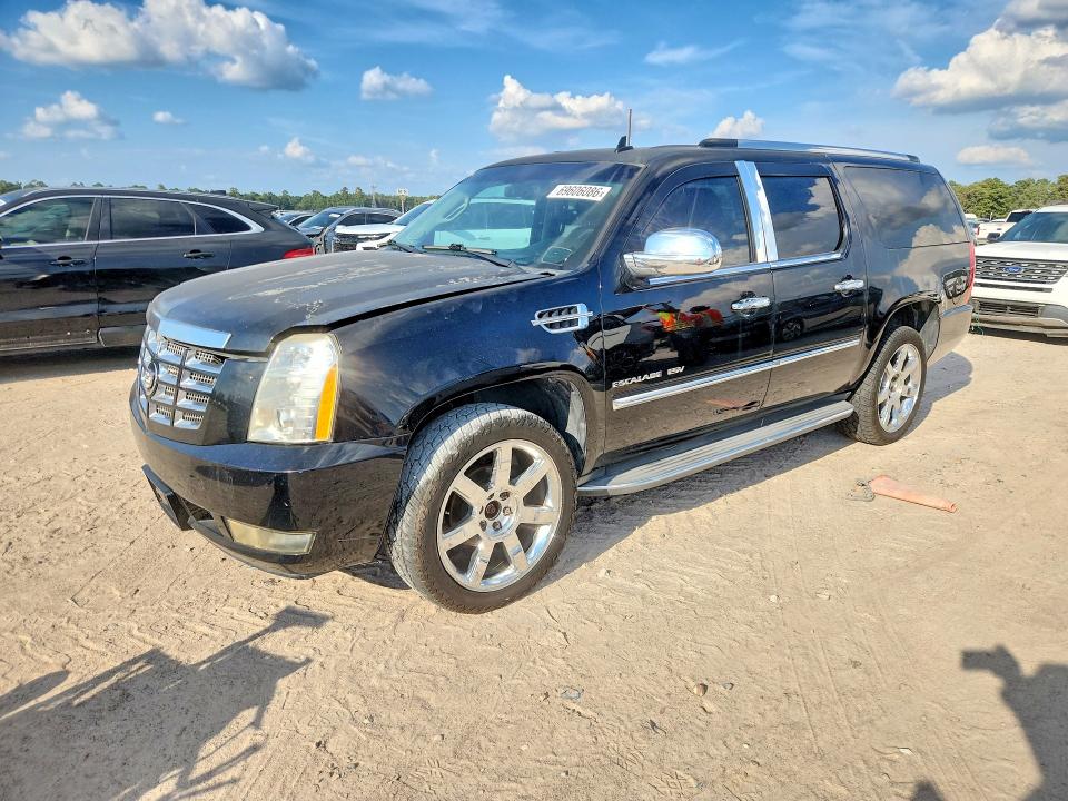 CADILLAC ESCALADE 2013 with VIN 1GYS4HEF6DR270905 - Photo from auction