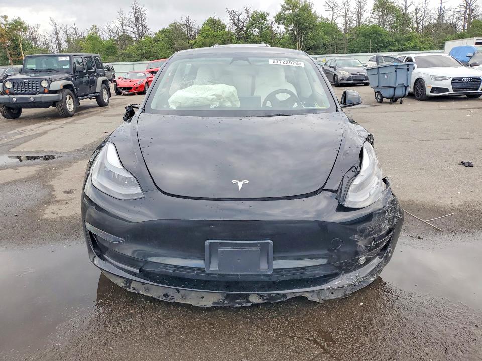 Foto 5 de la subasta – 2023 TESLA MODEL 3 con VIN 5YJ3E1EA1PF672392
