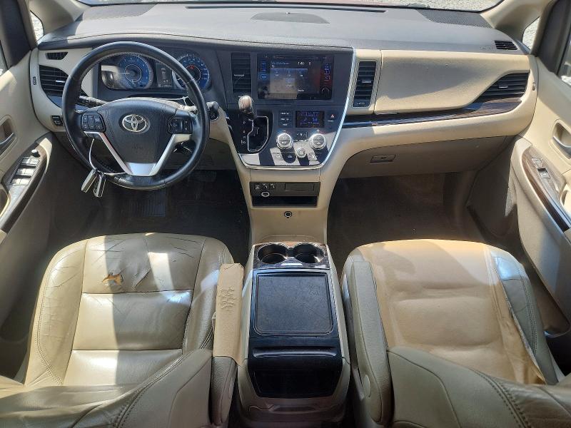 Photo 8 from auction – 2015 TOYOTA SIENNA with VIN 5TDYK3DC0FS606178