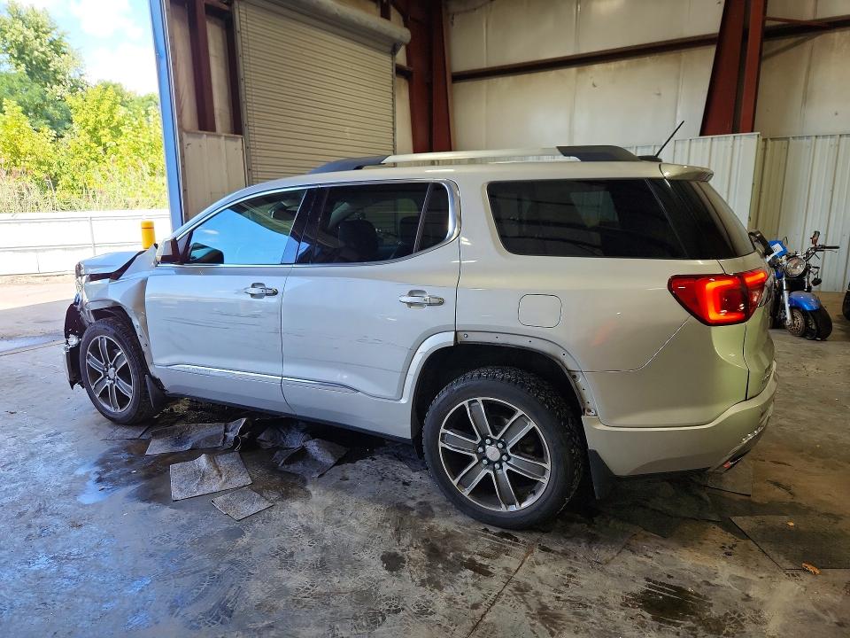 Photo 2 from auction – 2017 GMC ACADIA with VIN 1GKKNXLS5HZ314352