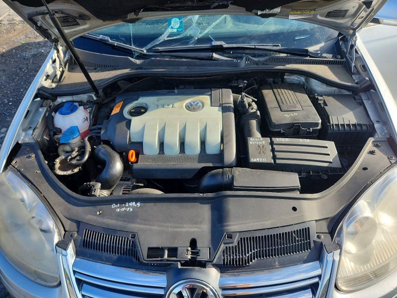 Photo 11 from auction – 2006 VOLKSWAGEN JETTA with VIN 3VWCT71K36M851936