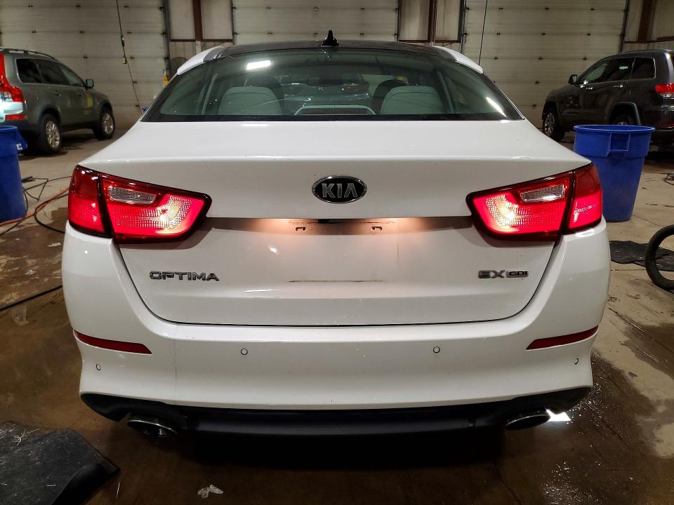Zdjęcie 6 z aukcji – 2015 KIA OPTIMA z VIN 5XXGN4A77FG423264