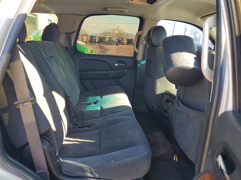 Photo 11 from auction – 2007 GMC YUKON with VIN 1GKFC13067R196703