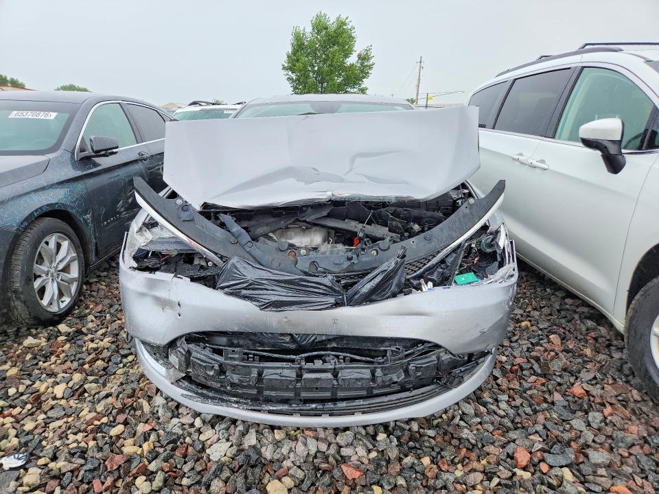 Photo 5 from auction – 2015 CHRYSLER 200 with VIN 1C3CCCAB7FN536871