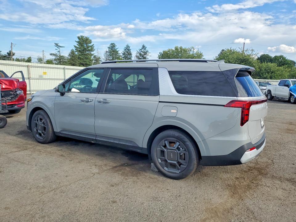 Photo 2 from auction – 2026 KIA CARNIVAL with VIN KNDNC5KA6T6175676